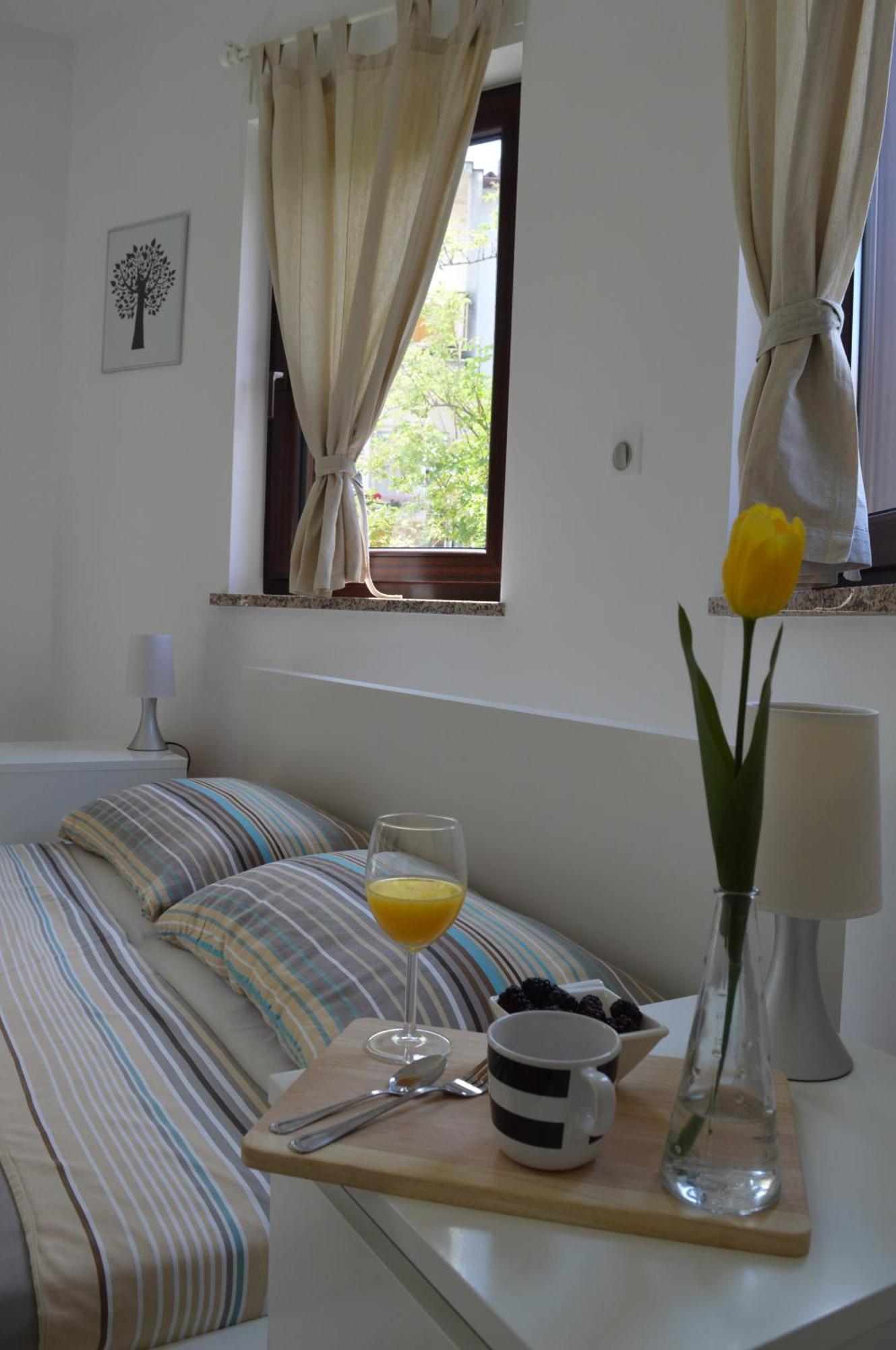 Apartments Villa Alba โปเรช ภายนอก รูปภาพ