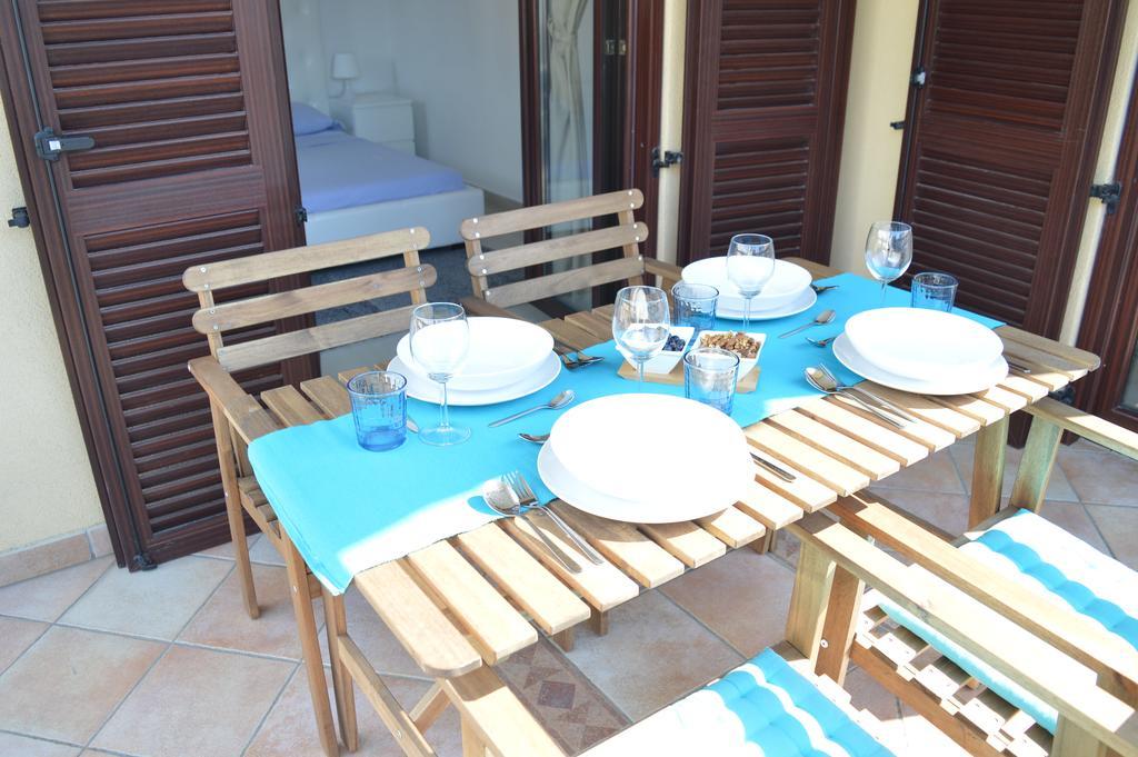 Apartments Villa Alba โปเรช ภายนอก รูปภาพ